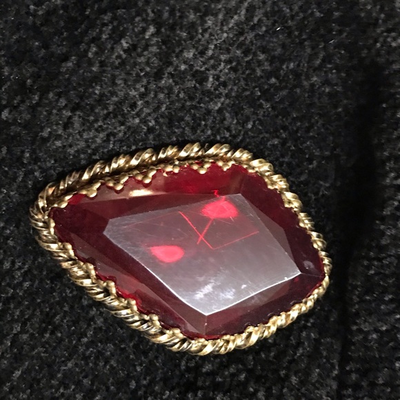 Glamorous house items - Picture 3 of 7